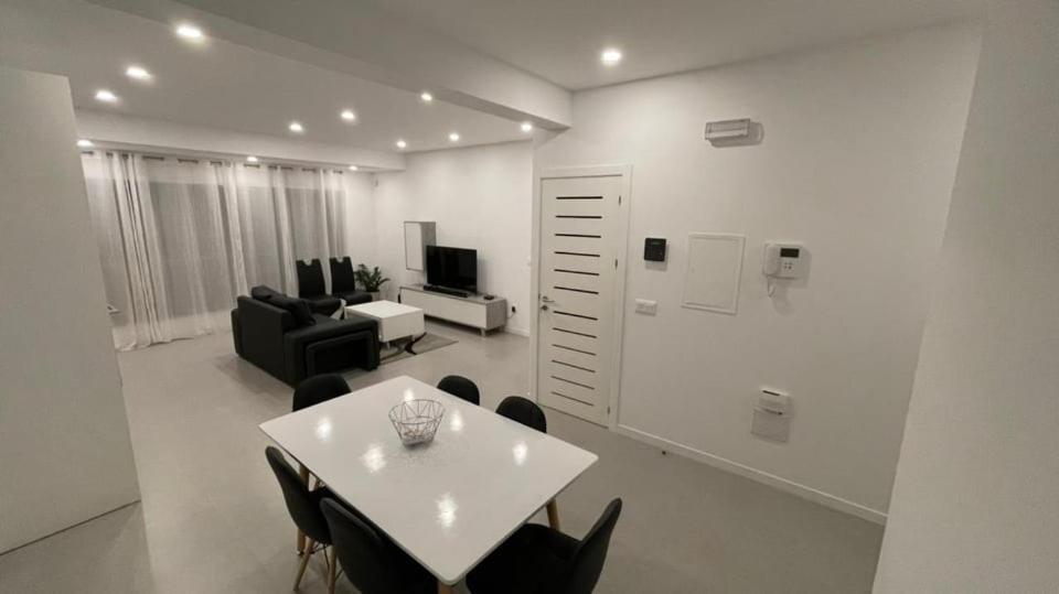 Duarte Apartments - Lux Mindelo Exteriör bild